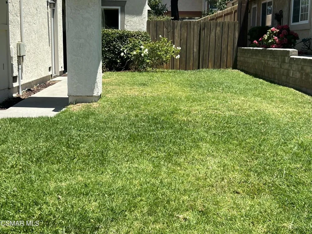 176 Shamrock Court Newbury Park, CA 91320