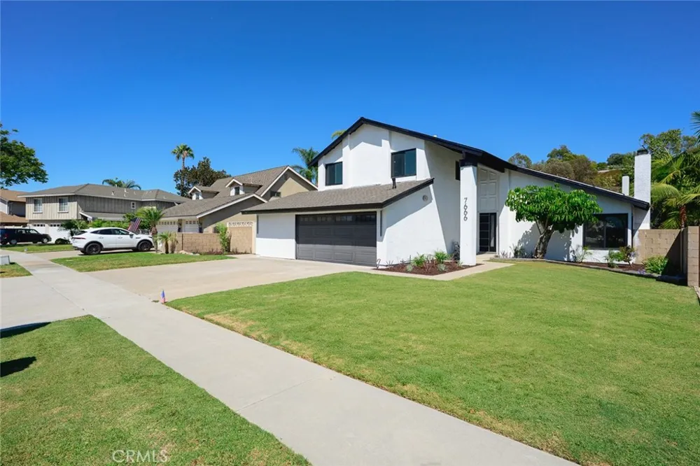 7666 E Paseo Laredo Anaheim Hills, CA 92808