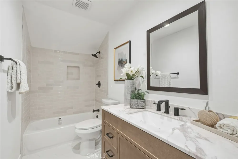 7666 E Paseo Laredo Anaheim Hills, CA 92808
