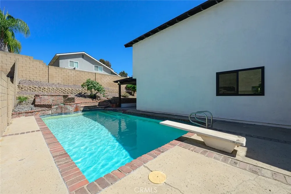 7666 E Paseo Laredo Anaheim Hills, CA 92808