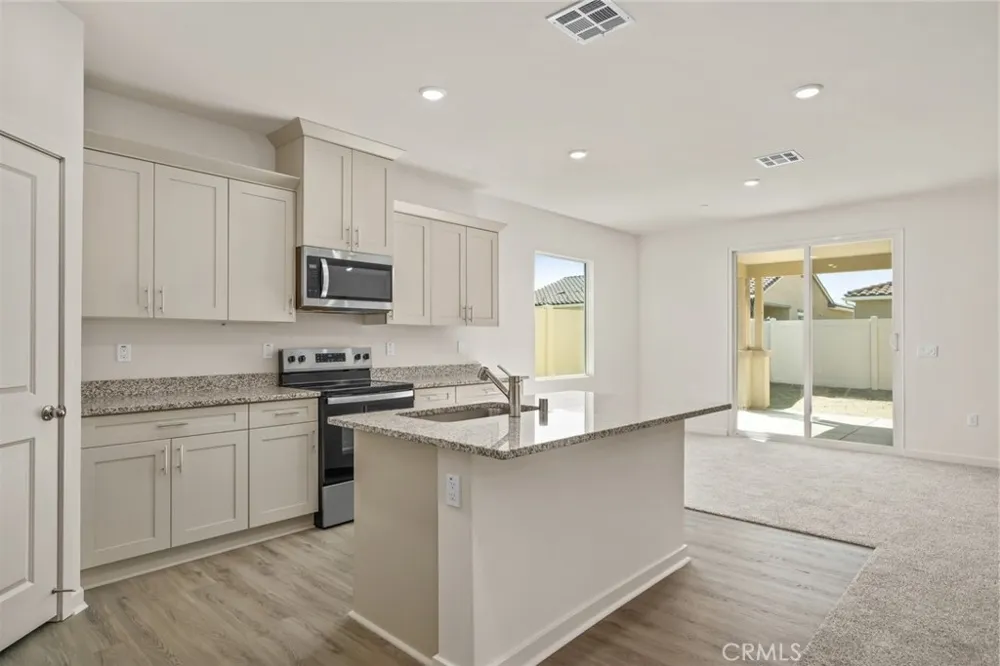 3354 Larson Lane San Jacinto, CA 92582
