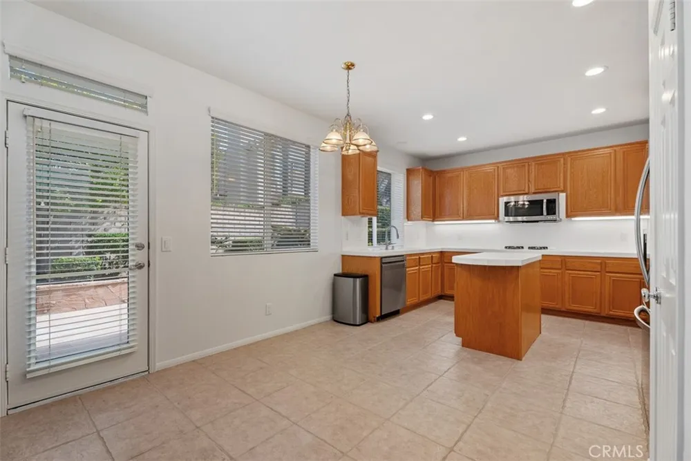 24985 Pam Court Laguna Niguel, CA 92677