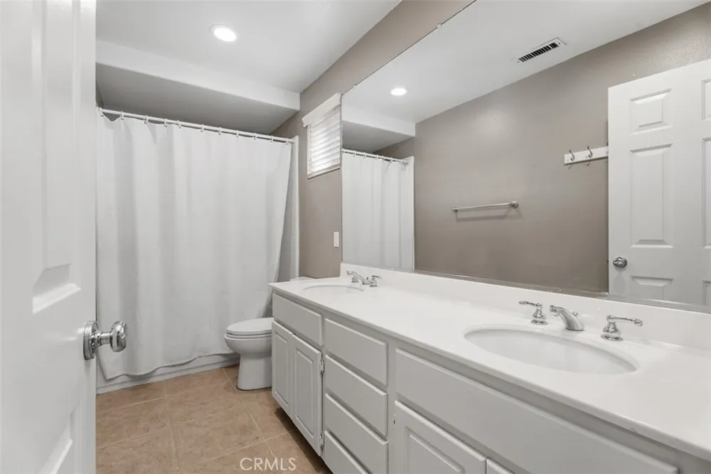 24985 Pam Court Laguna Niguel, CA 92677