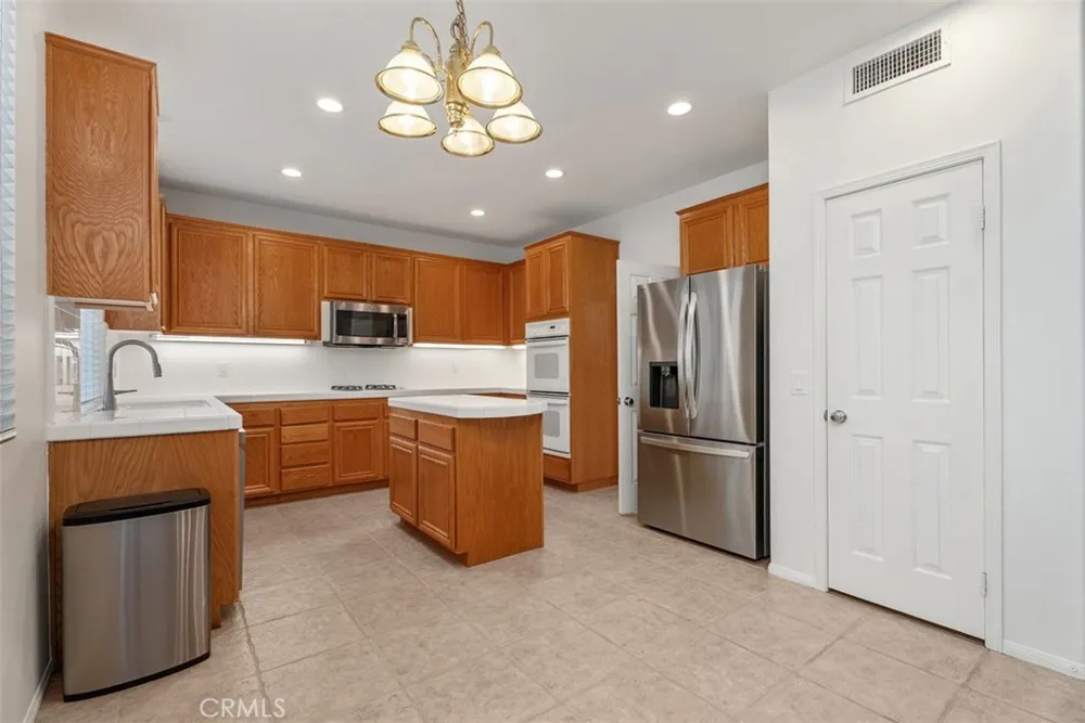 24985 Pam Court Laguna Niguel, CA 92677