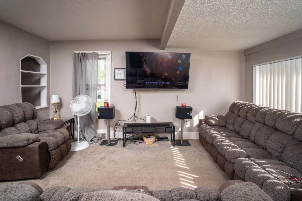 28760 Victor Street Roseville, MI 48066