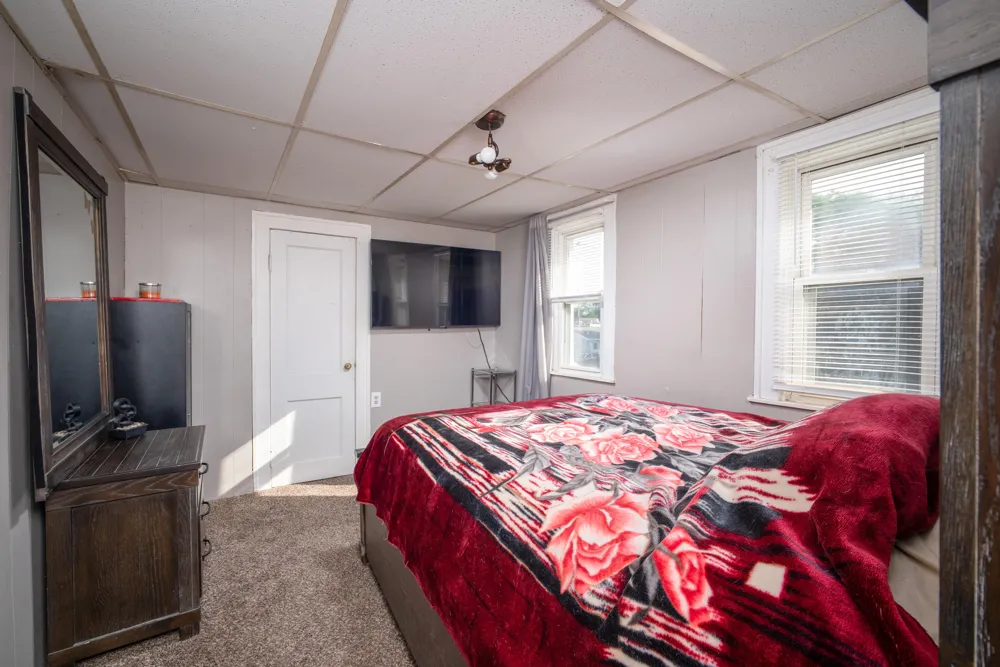 28760 Victor Street Roseville, MI 48066