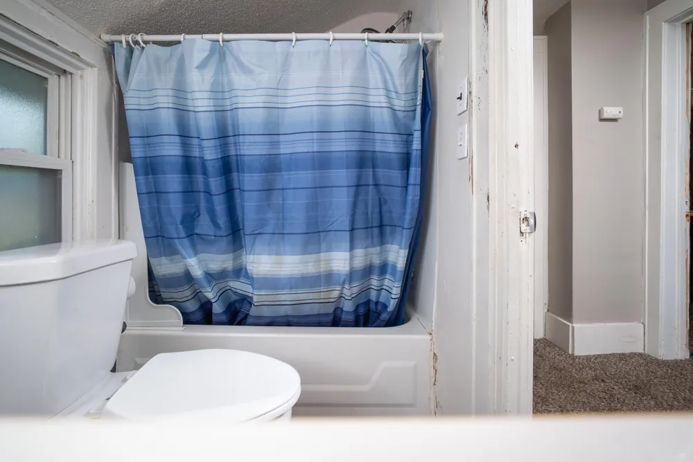 28760 Victor Street Roseville, MI 48066