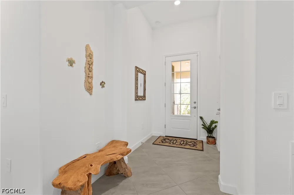Weston Manor Drive Alva, FL 33920