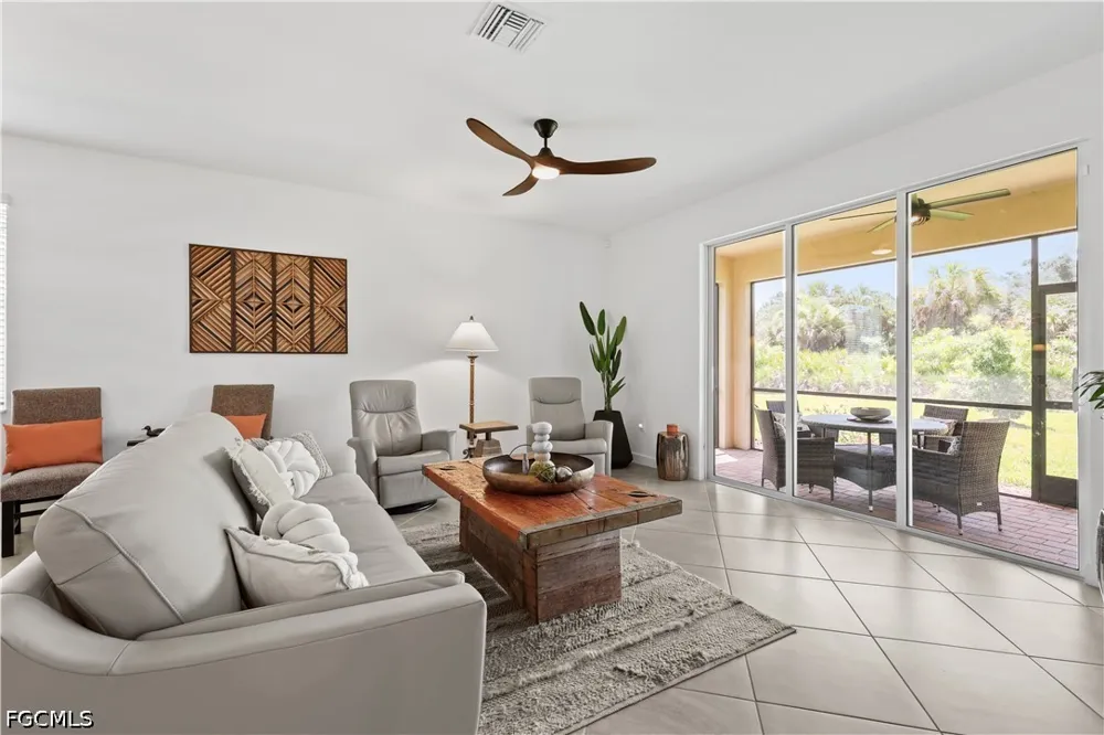 Weston Manor Drive Alva, FL 33920