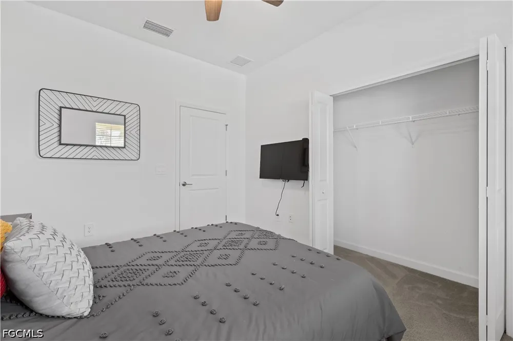 Weston Manor Drive Alva, FL 33920