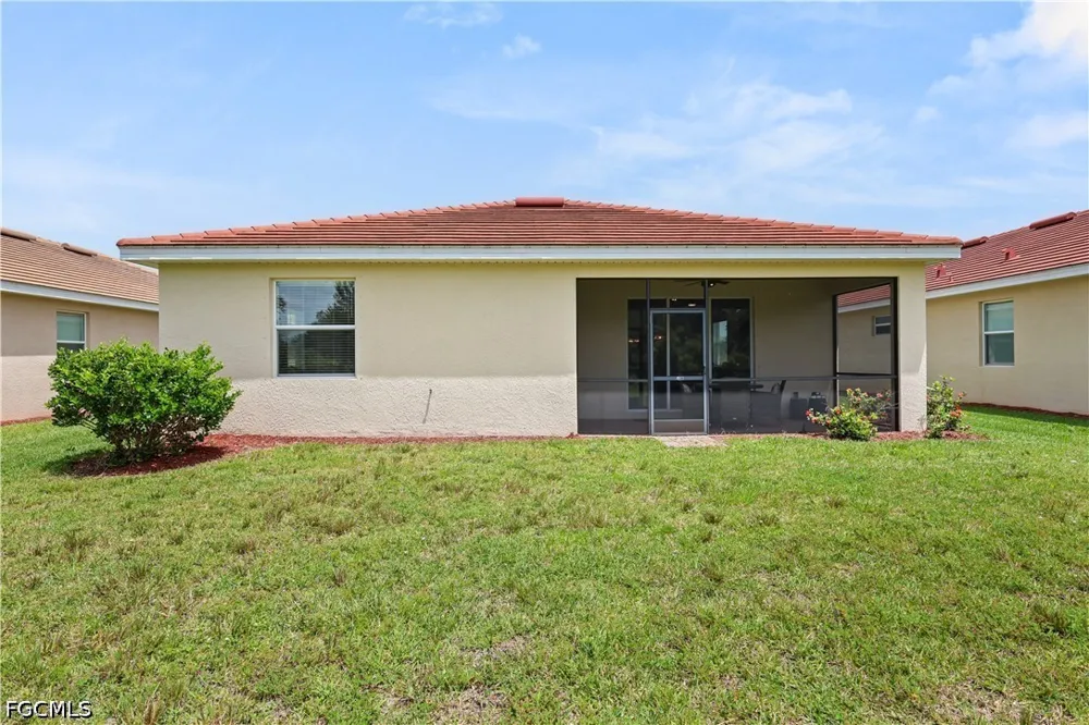 Weston Manor Drive Alva, FL 33920