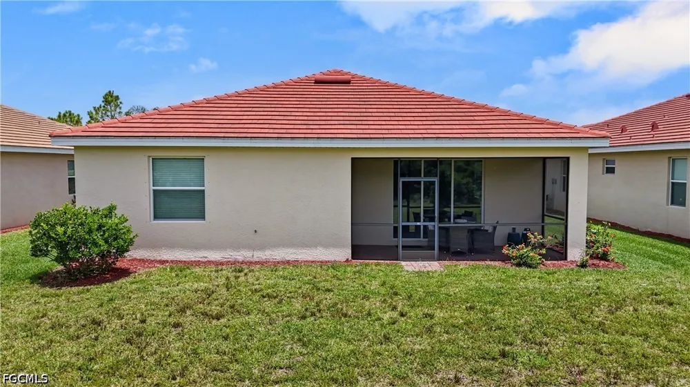 Weston Manor Drive Alva, FL 33920