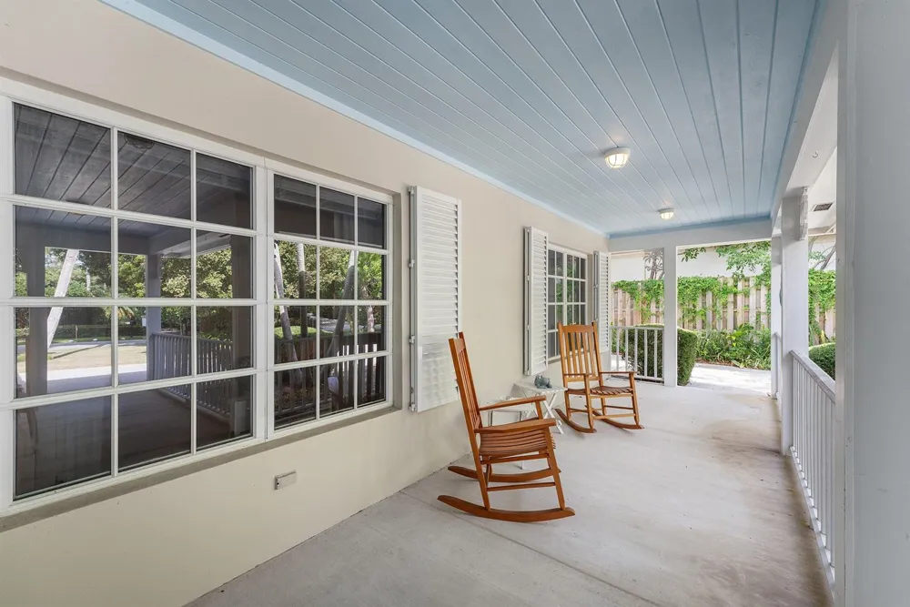 414 S Atlantic Drive Lantana, FL 33462