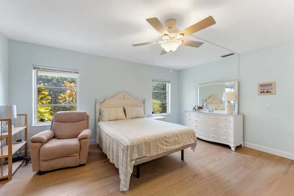 414 S Atlantic Drive Lantana, FL 33462