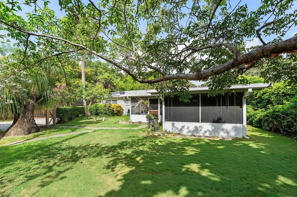 414 S Atlantic Drive Lantana, FL 33462