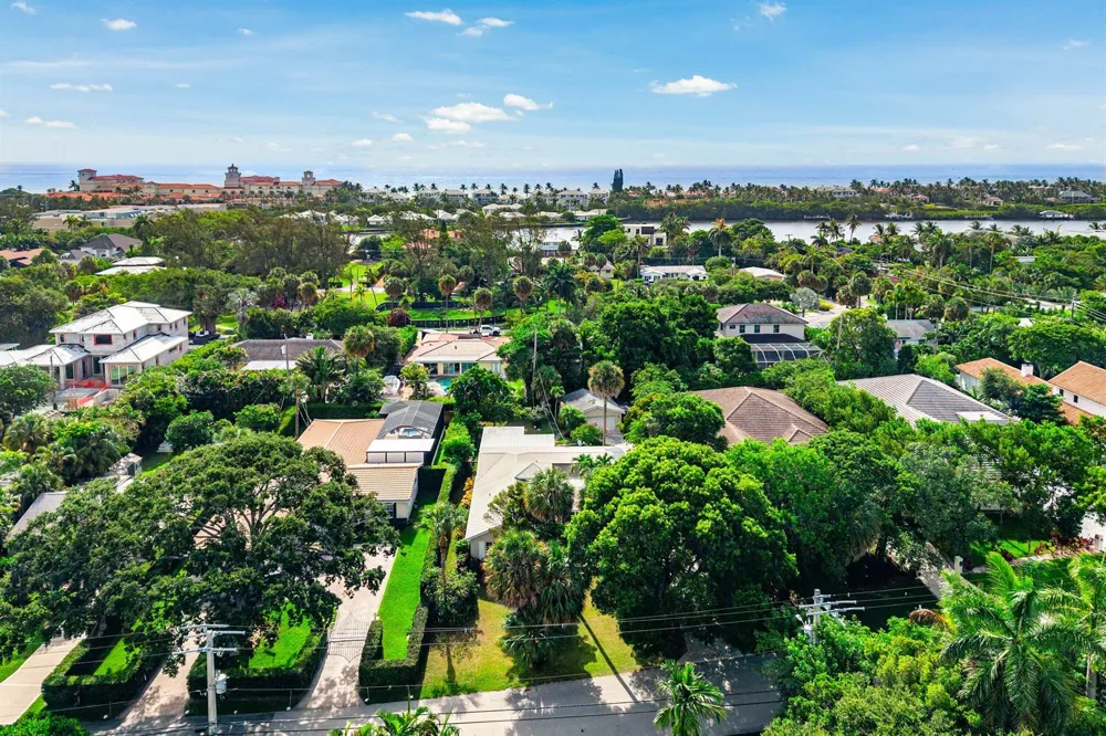 414 S Atlantic Drive Lantana, FL 33462