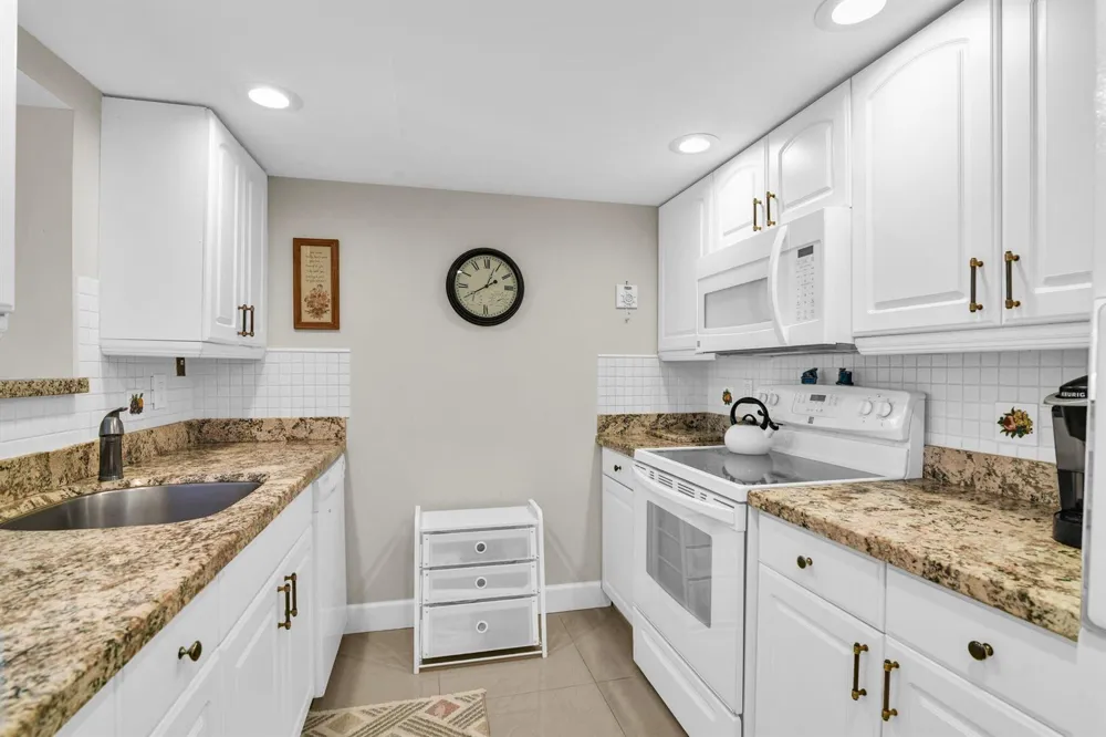 899 Jeffery Street #301 Boca Raton, FL 33487