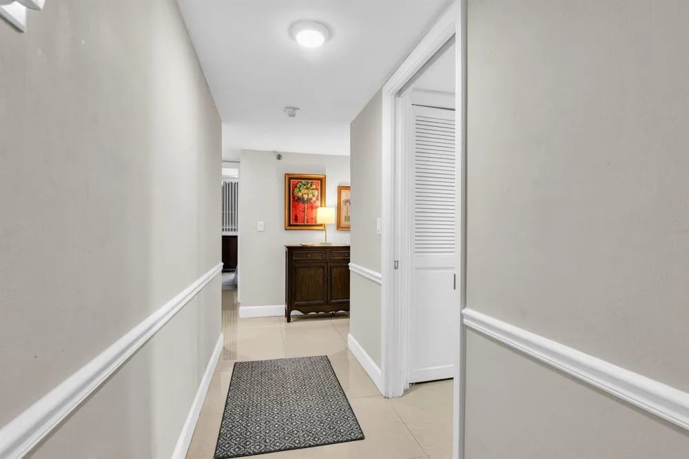 899 Jeffery Street #301 Boca Raton, FL 33487