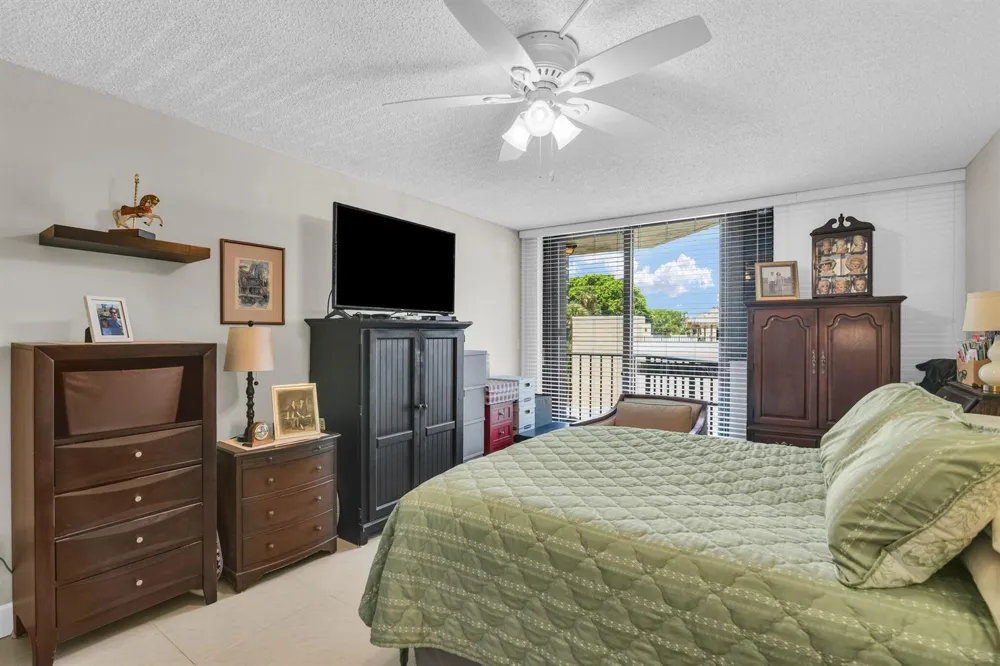 899 Jeffery Street #301 Boca Raton, FL 33487