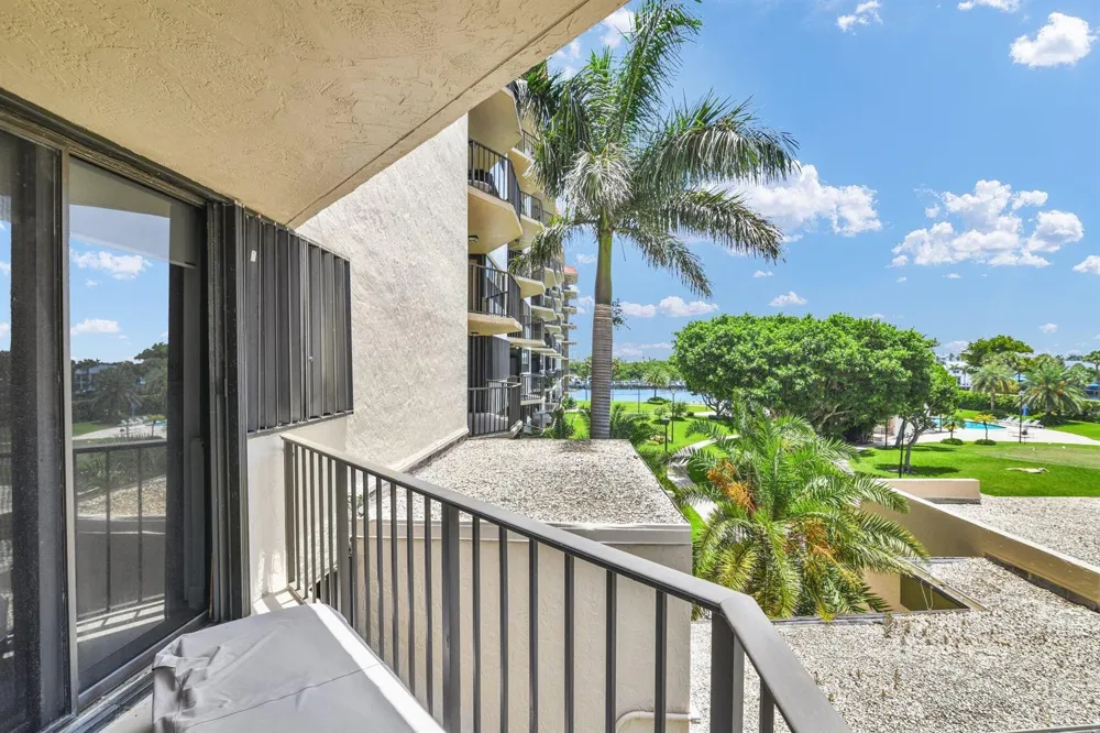 899 Jeffery Street #301 Boca Raton, FL 33487