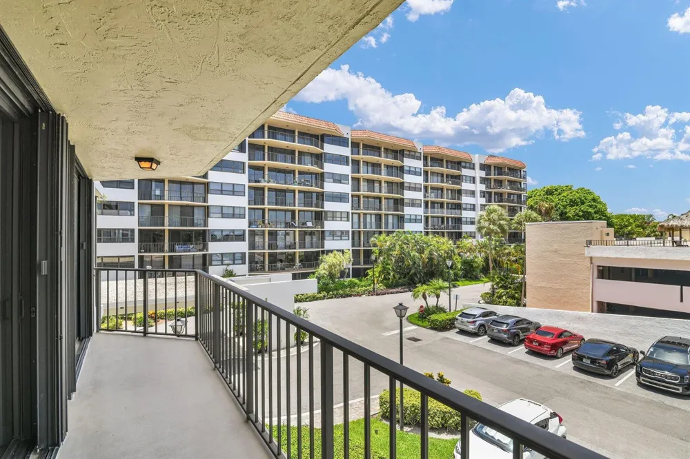 899 Jeffery Street #301 Boca Raton, FL 33487
