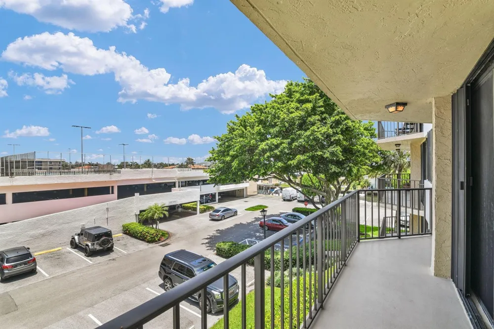 899 Jeffery Street #301 Boca Raton, FL 33487
