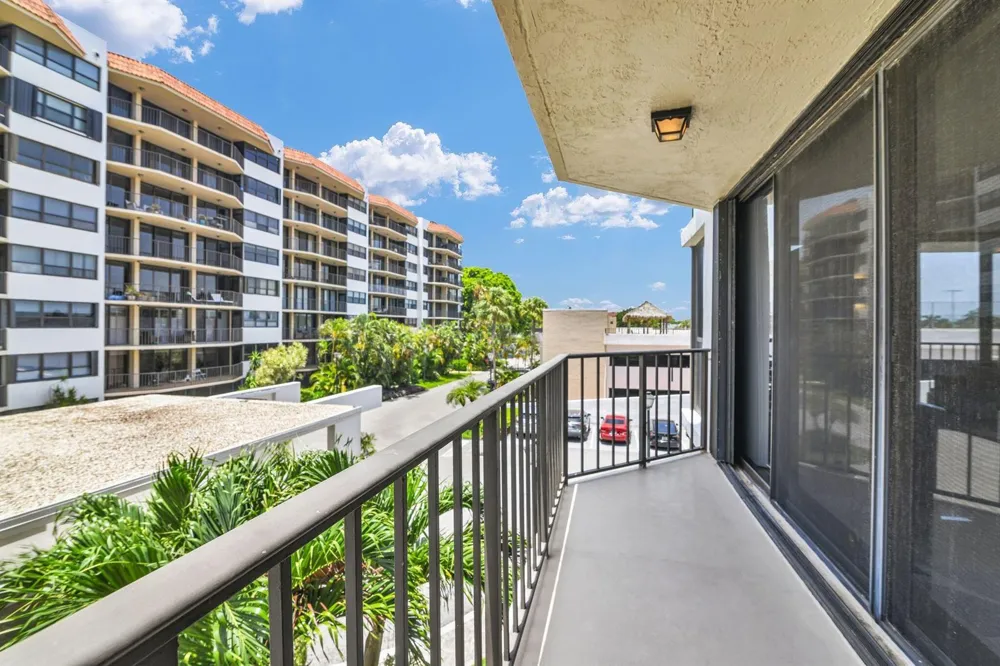 899 Jeffery Street #301 Boca Raton, FL 33487