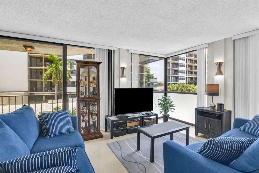 899 Jeffery Street #301 Boca Raton, FL 33487
