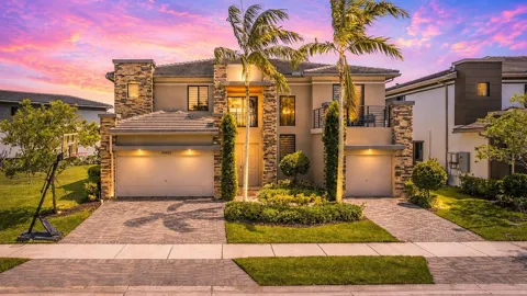 10432 Lago Vista Circle