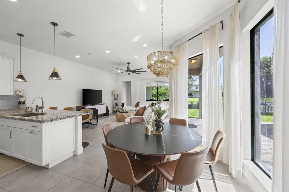 10432 Lago Vista Circle Parkland, FL 33076