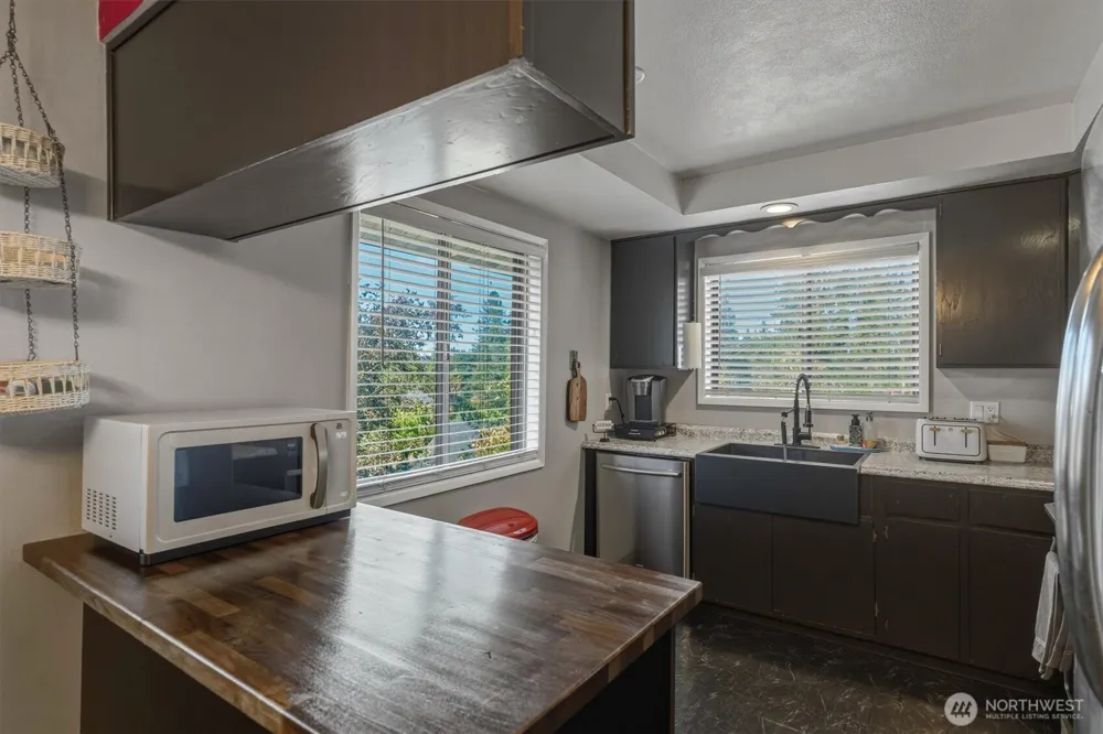 2326 Cedar Place Longview, WA 98632