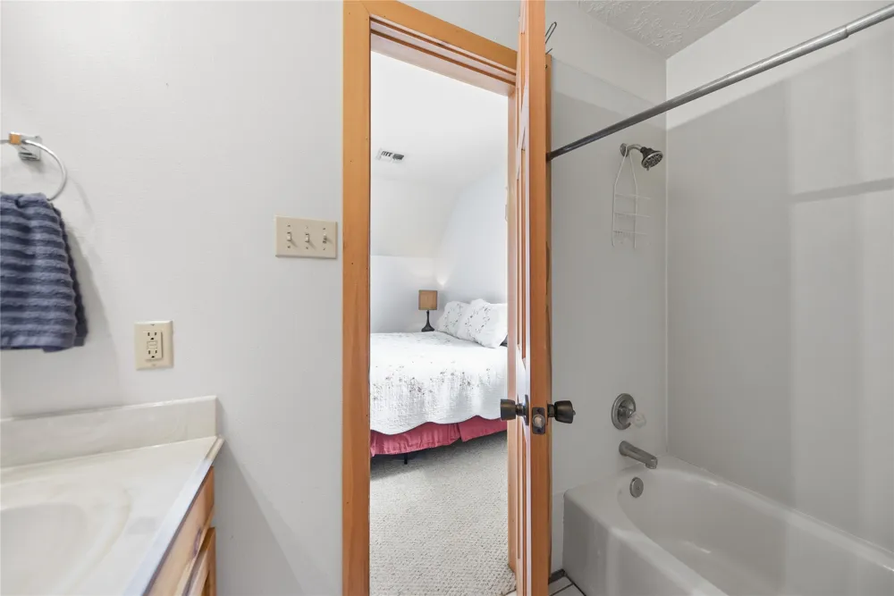 3090 Old Navasota Road Brenham, TX 77833