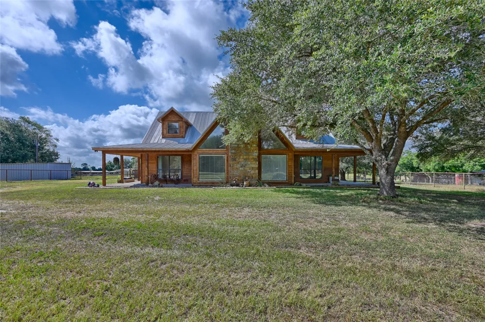 3090 Old Navasota Road Brenham, TX 77833