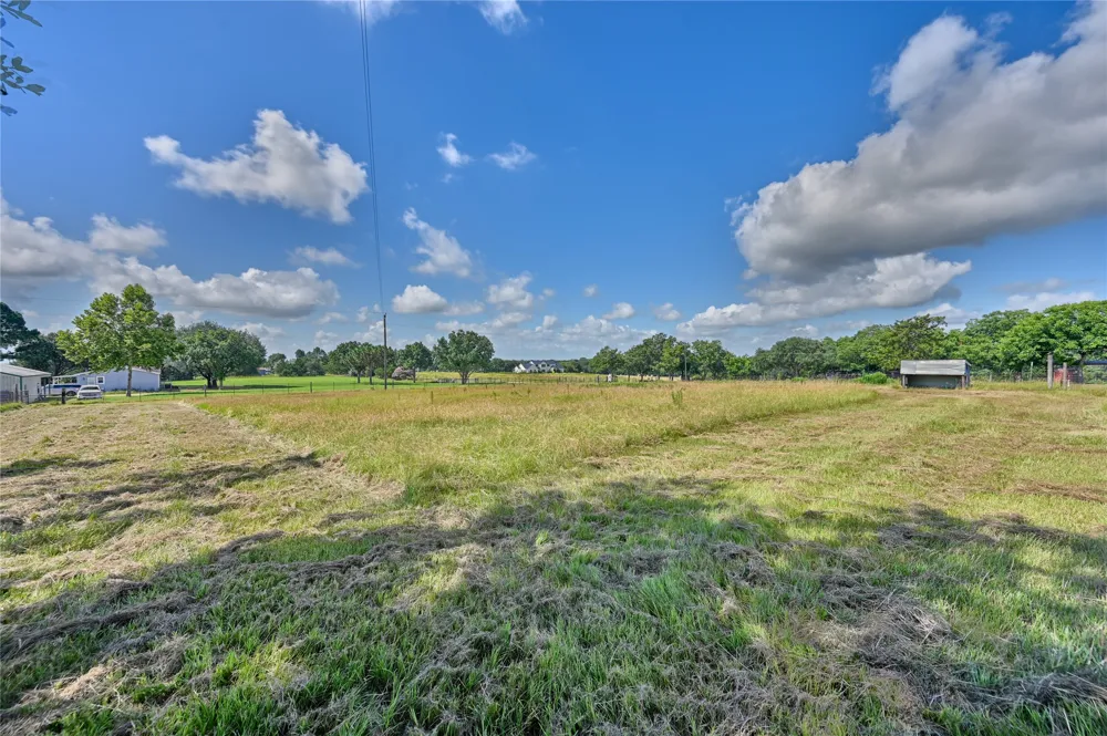 3090 Old Navasota Road Brenham, TX 77833