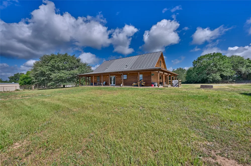 3090 Old Navasota Road Brenham, TX 77833