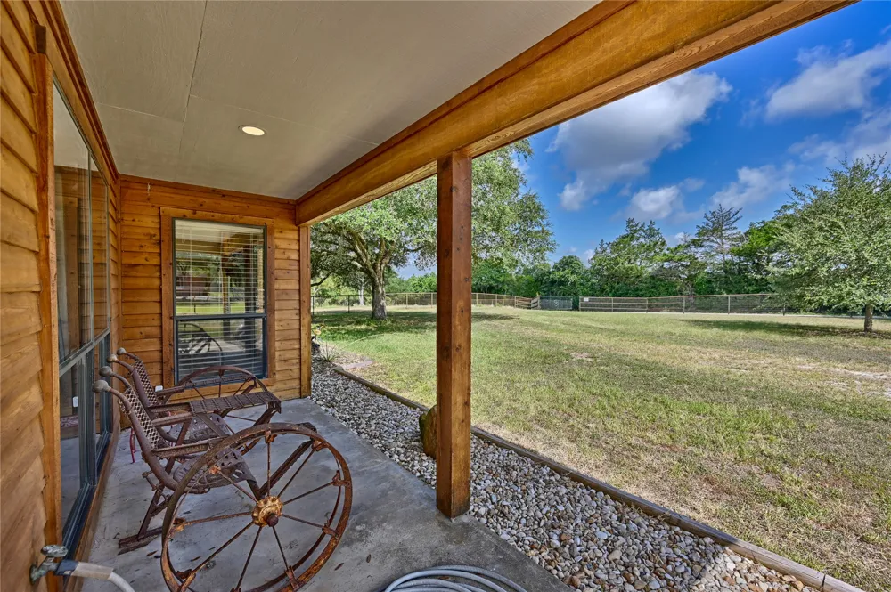 3090 Old Navasota Road Brenham, TX 77833