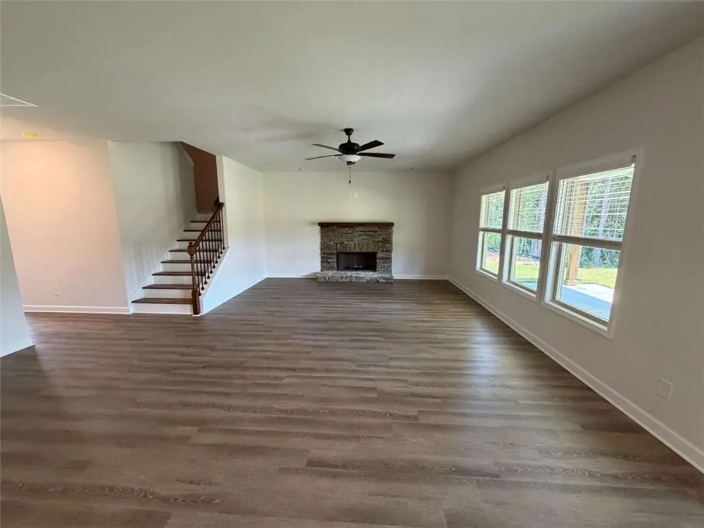 6454 Plantation Station Dr Lula, GA 30554