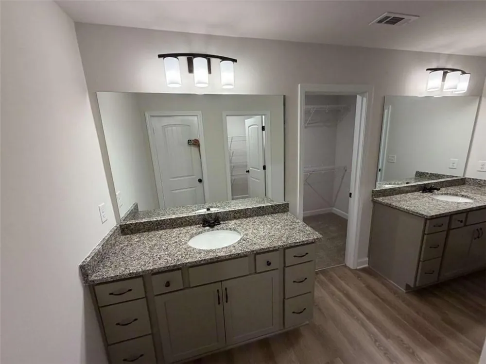 6454 Plantation Station Dr Lula, GA 30554