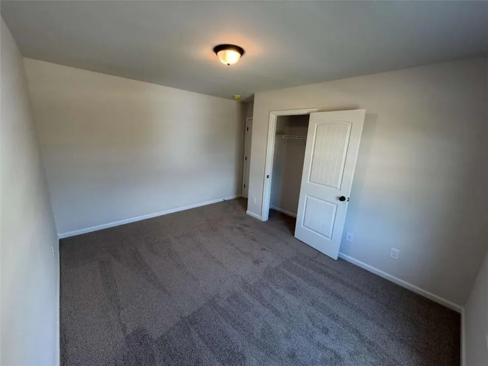 6454 Plantation Station Dr Lula, GA 30554