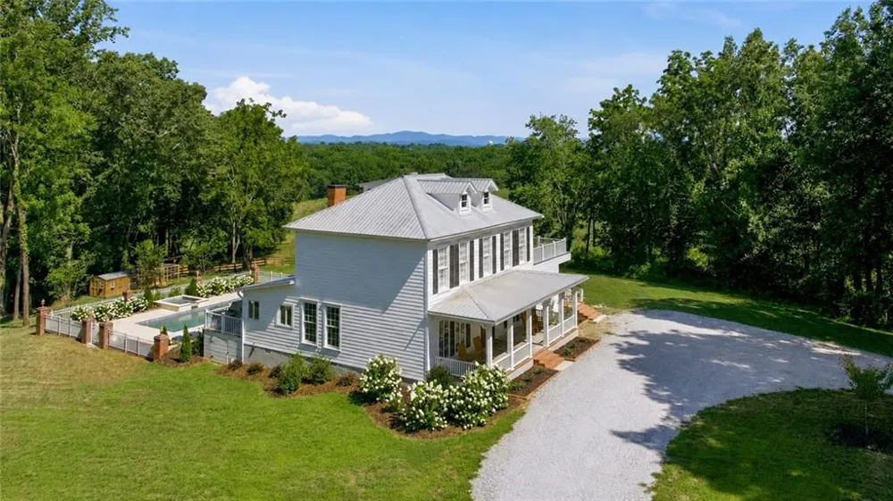 527 Mize Road Mount Airy, GA 30563