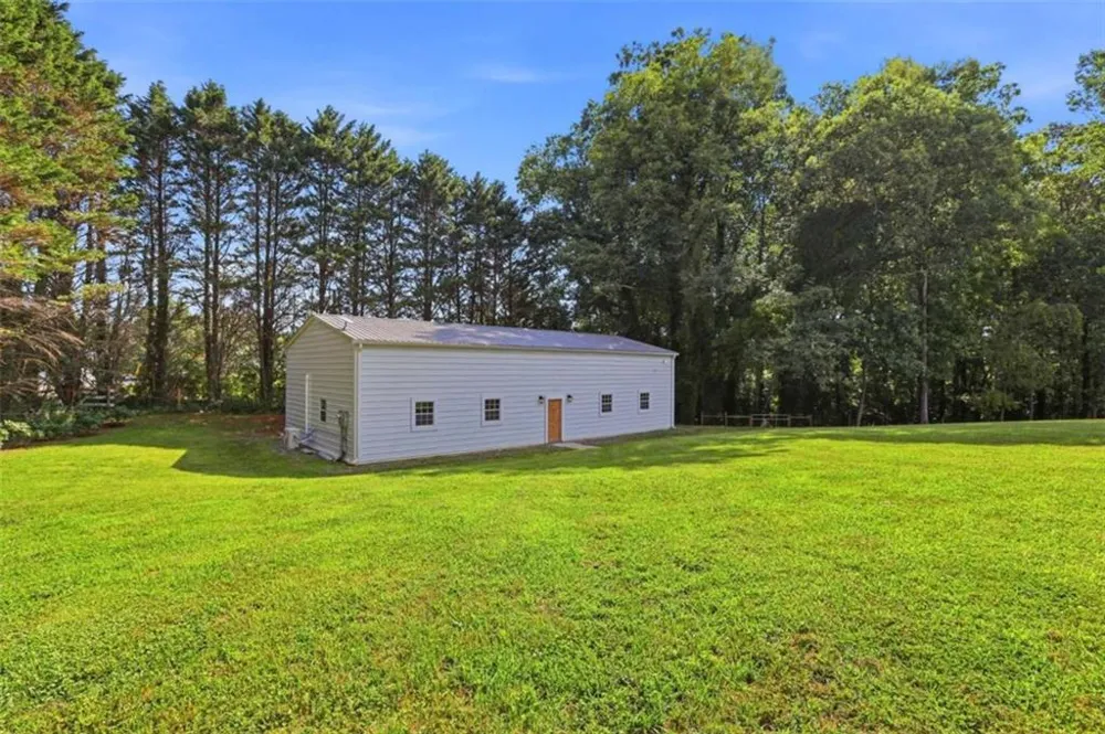527 Mize Road Mount Airy, GA 30563