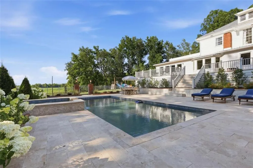 527 Mize Road Mount Airy, GA 30563