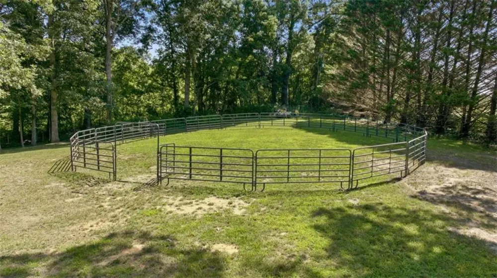 527 Mize Road Mount Airy, GA 30563