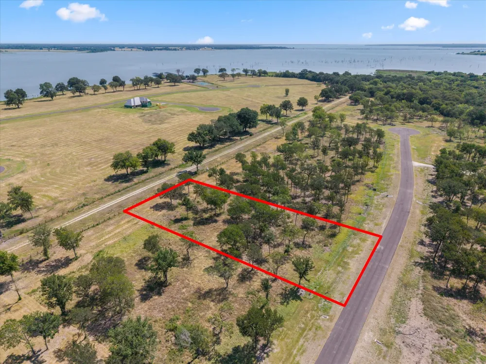 Little Pin Oak Way Richland, TX 76681