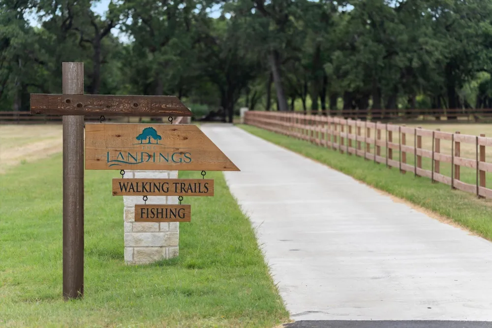 Little Pin Oak Way Richland, TX 76681
