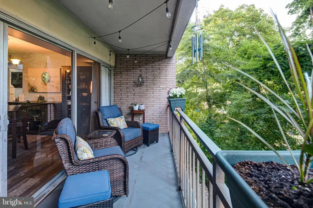 2302 RIDDLE AVENUE #2 Wilmington, DE 19806