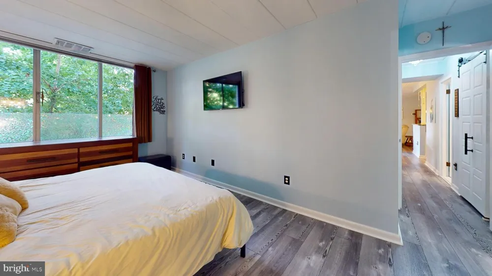 2302 RIDDLE AVENUE #2 Wilmington, DE 19806