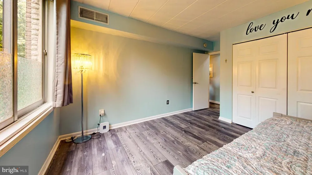 2302 RIDDLE AVENUE #2 Wilmington, DE 19806