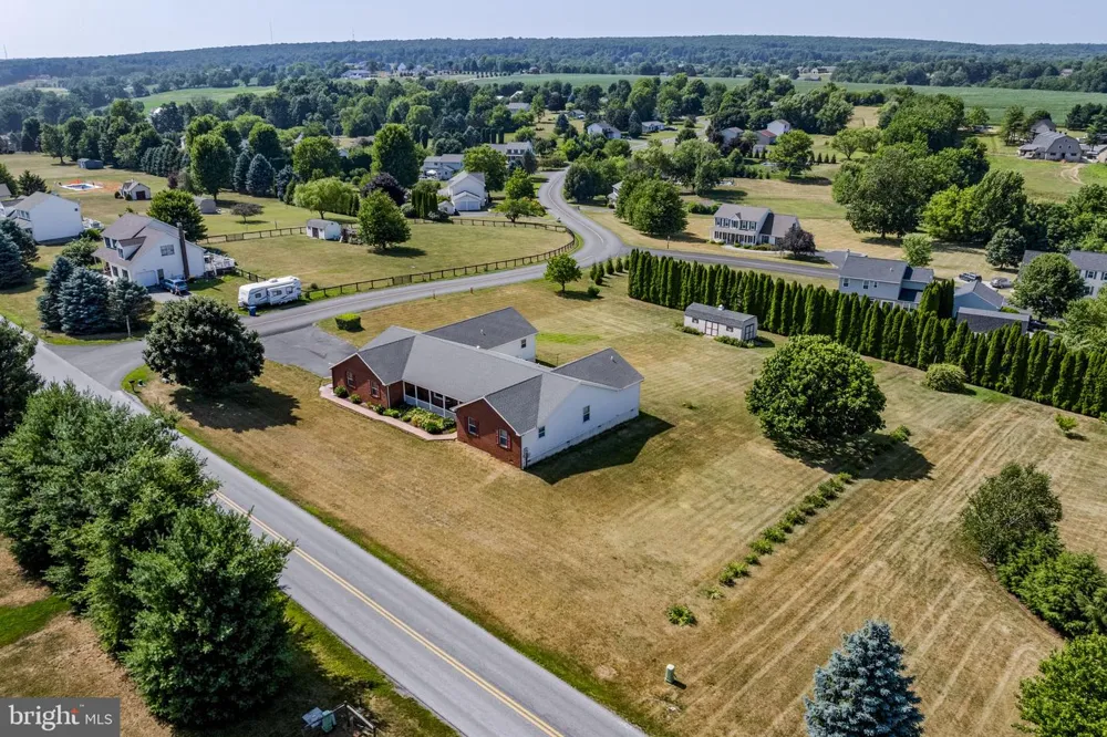 469 GAULT ROAD Narvon, PA 17555
