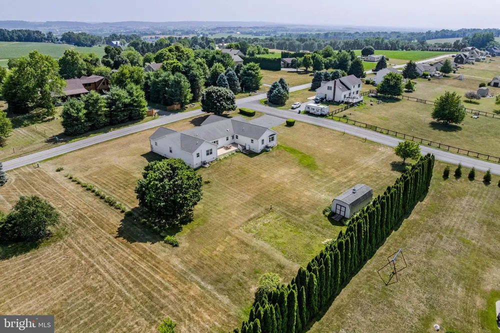 469 GAULT ROAD Narvon, PA 17555